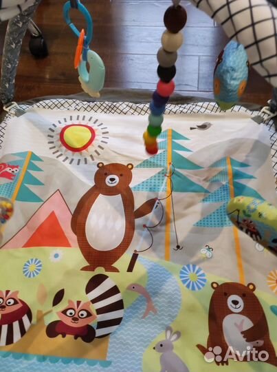 Коврик развивающий с дугами