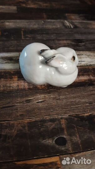 Статуэтка кролик белый