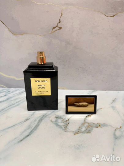 Парфюмерная вода TOM ford - white suede