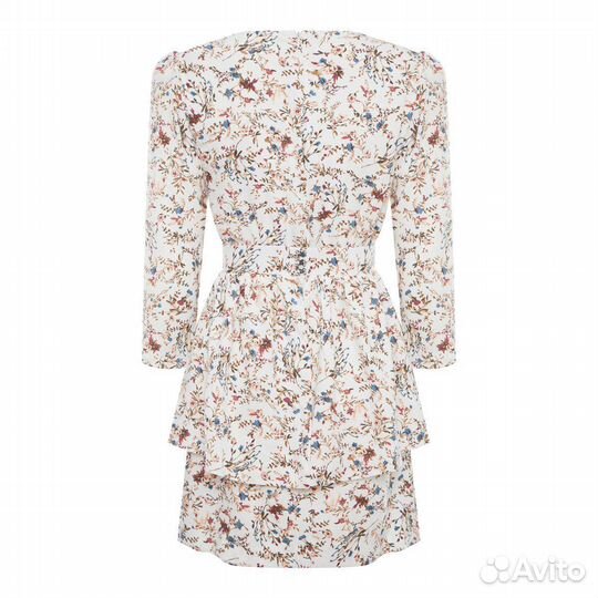 Платье с баской