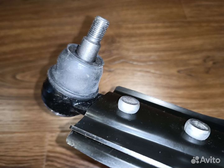 Рычаг передний правый Daewoo