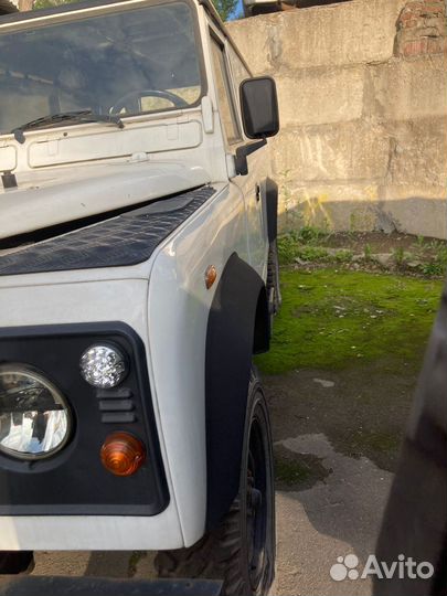 Land Rover Defender 2.5 МТ, 1999, 50 000 км