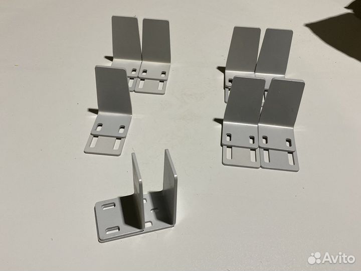 Крепление экрана - перегородки над столом