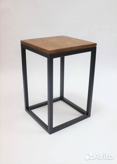 Подставка для цветов в Наличии