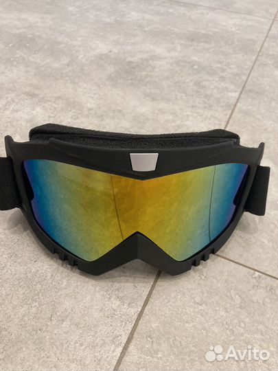 Горнолыжные очки