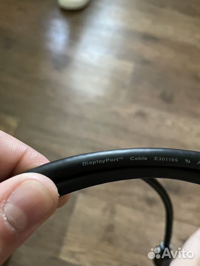 Кабель displayport 1.8м