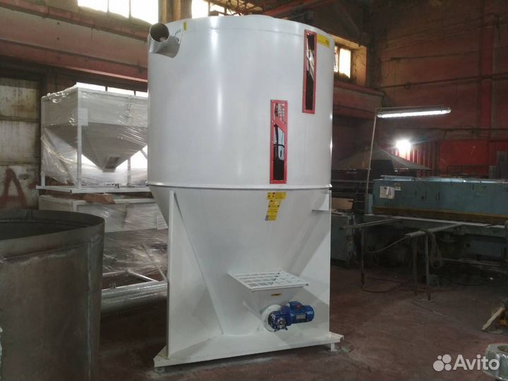 Кормосмеситель шнековый св-1,7 в наличии