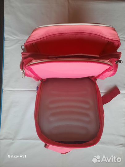 Школьный рюкзак