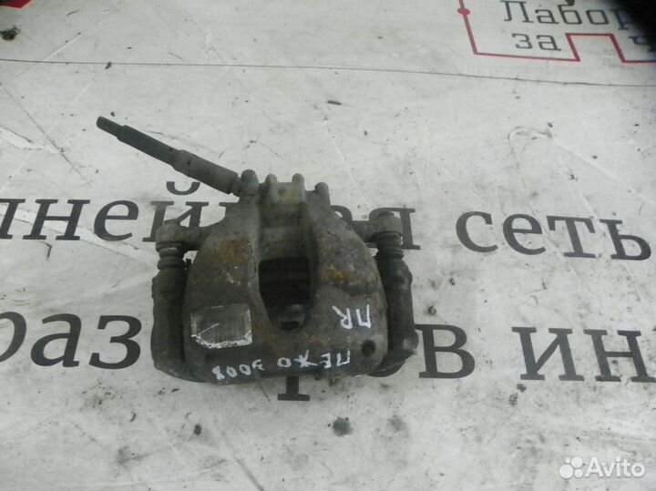 Суппорт тормозной передний правый Peugeot 3008 I