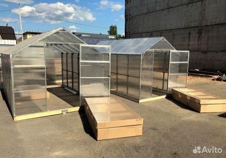 Теплица из поликарбоната