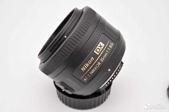 Nikkor AF-S 35 1.8 G DX SWM