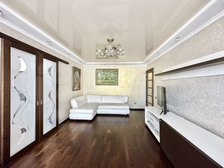 3-к. квартира, 96,3 м², 8/10 эт.