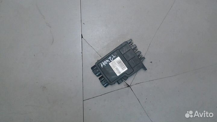 BSI Блок предохранителей Renault Laguna 3 2009, 20