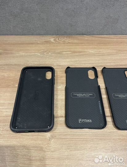 3 чехла pitaka, 1 UAG на iPhone X