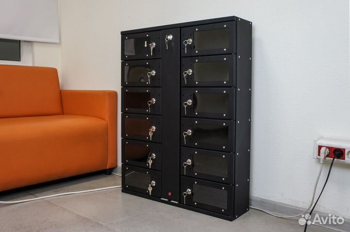 Автомат для зарядки телефонов на 10 и 12 ячеек