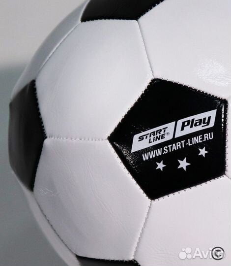 Футбольный мяч StartLine Play