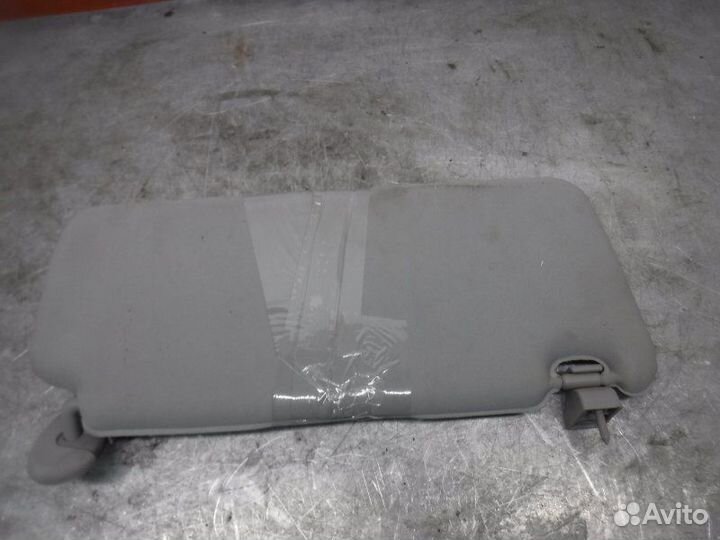 Козырек солнцезащитный правый Geely Emgrand X7 2.0