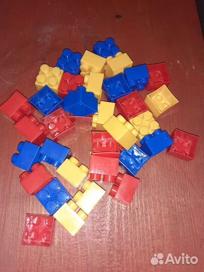 Развивающие игрушки для малышей пакетом