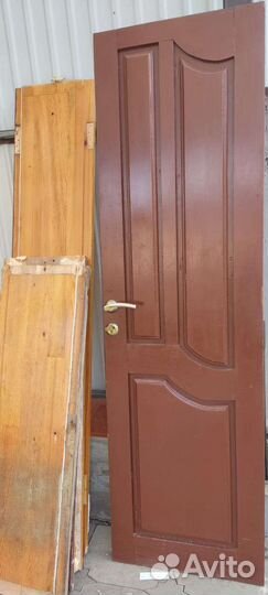 Дверь входная деревянная бу