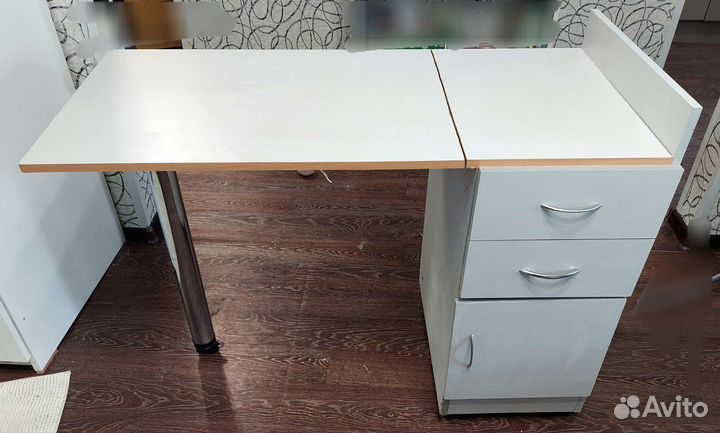 Маникюрный Стол складной