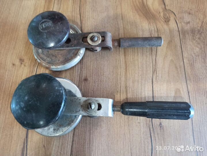 Ключ для банок, Закаточная машинка