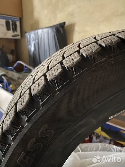 Bridgestone Blizzak MZ-01 215/60 R16