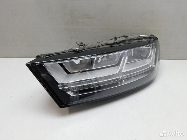 Фара левая Audi Q7/SQ7