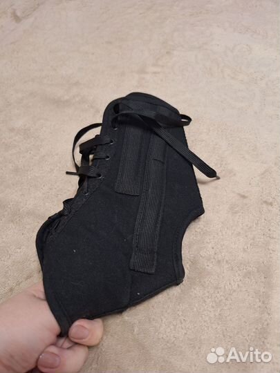 Бандаж на голеностопный сустав М