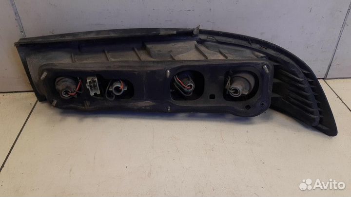 Фонарь левый Mazda 323