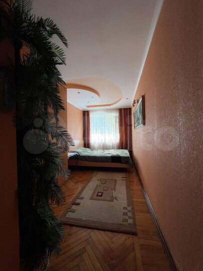 2-к. квартира, 52 м², 2/5 эт.