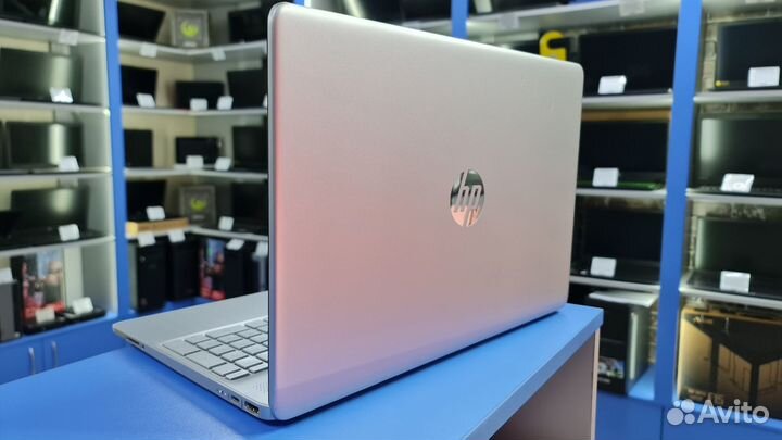 Ноутбук HP 15.6