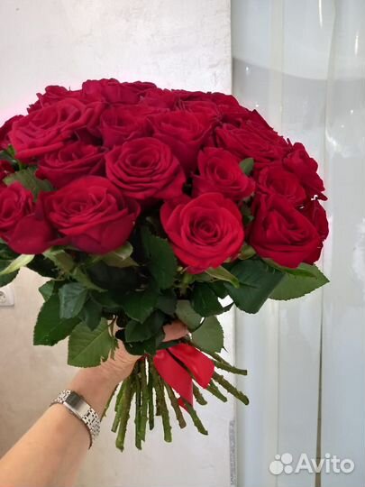 Цветы Розы и букеты с доставкой Ставрополь