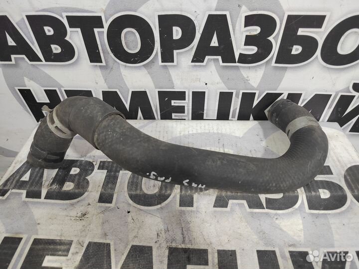 Патрубок радиатора нижний Toyota Estima 2