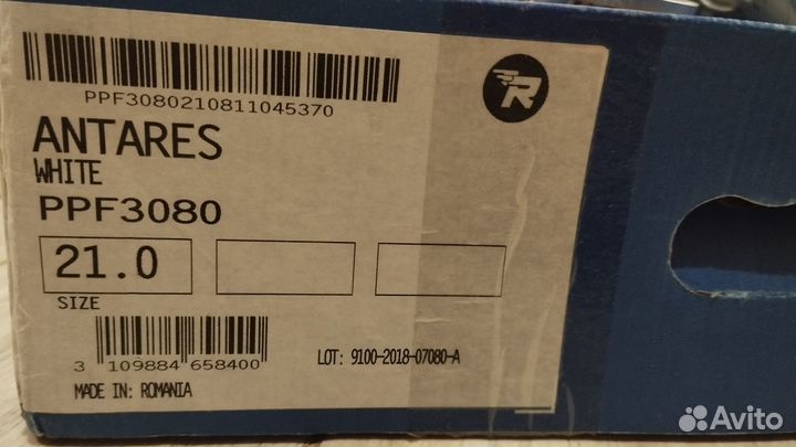 Фигурные коньки Risport Antares 210