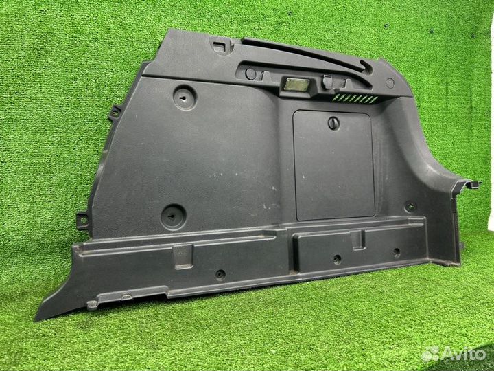 Обшивка багажника правая Ваз Vesta Cross универсал