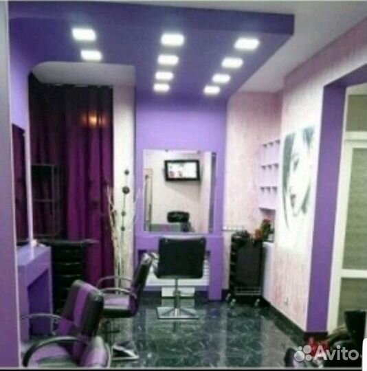 Сдам место в аренду в салоне красоты