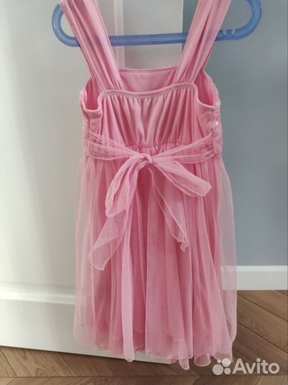Нарядное платье для девочки 128 на 7-8 лет