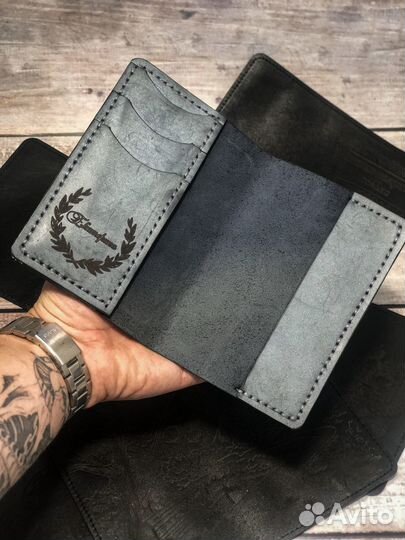 Обложка на паспорт OP1