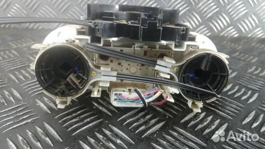 Блок управления печки и климат-контроля toyota hilux RN70 (6TD02OV01)