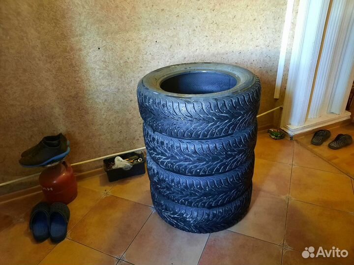 Yokohama IceGuard Stud IG65 225/60 R17