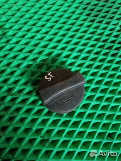 Крышка маслозаливной горловины Ваз 2104