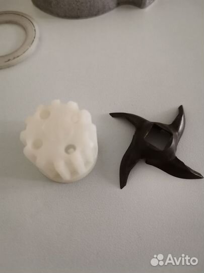 Электромясорубка 