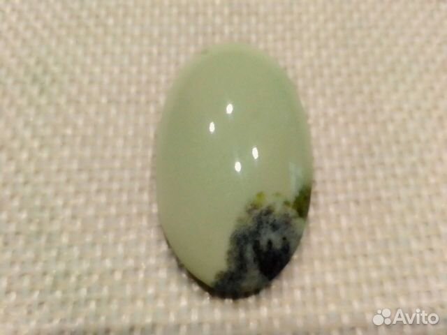 Кабошон хантигирит