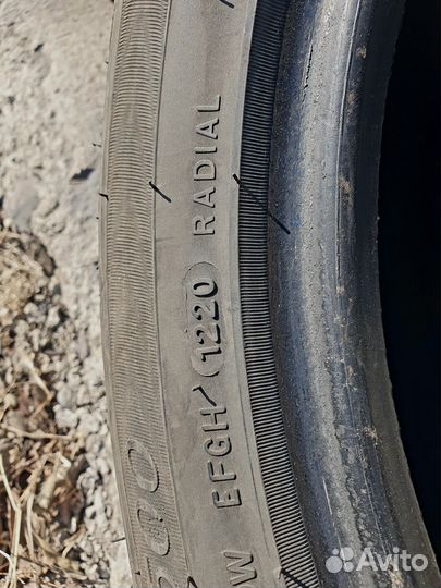 Comforser CF500 215/50 R17