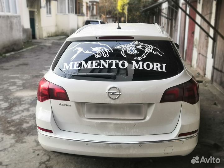 Наклейки на авто, вырезка плоттером