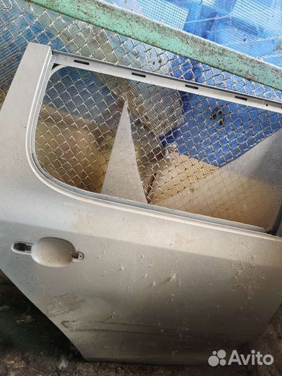 Двери на Шкоду Фабия