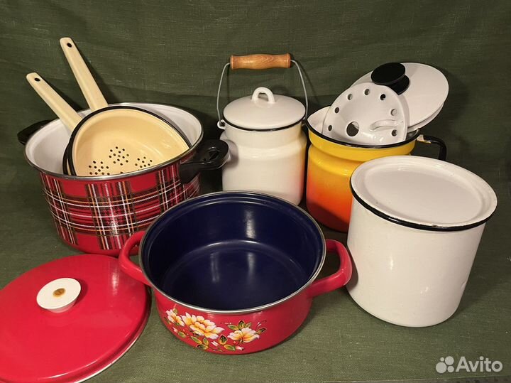 Кастрюли, миски, емкости для холодца и пр