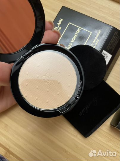 Guerlain компактная пудра