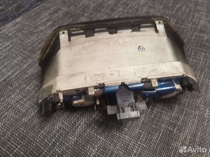 Приборная панель