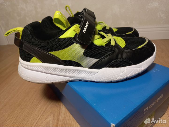 Кроссовки Demix 37